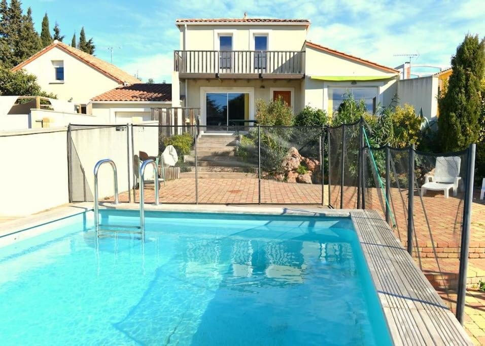 Grande Villa Neuve Avec Piscine Pres Mer Et Sete บาลารุก-เล-บัง ภายนอก รูปภาพ
